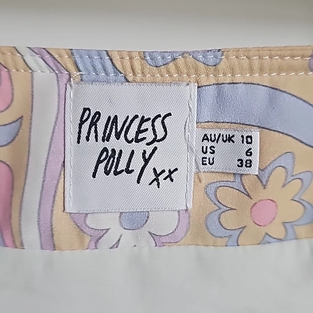 Princess Polly Retro Swirl Wrap Mini Skirt in Women's Size 6 EUC - Picture 5 of 7